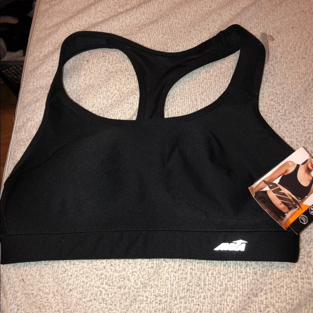 Sports bra
